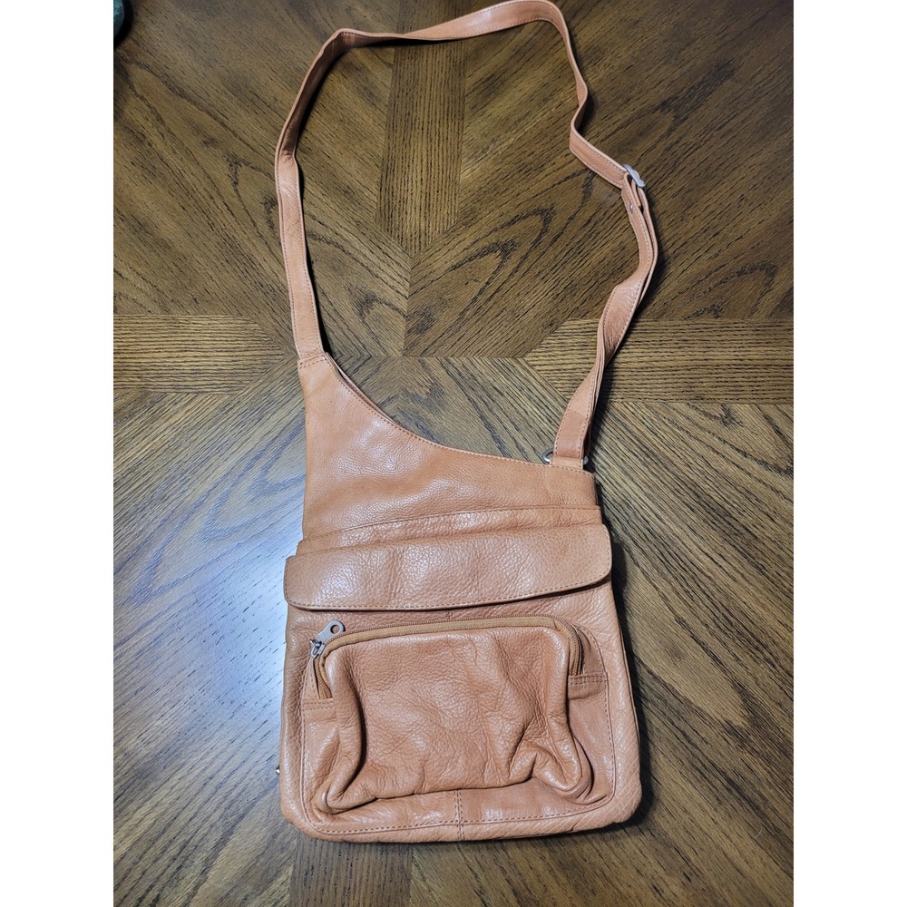 Paul & Taylor USA Tan Leather Crossbody Bag‎ Purse Adj. Strap Multiple Pockets